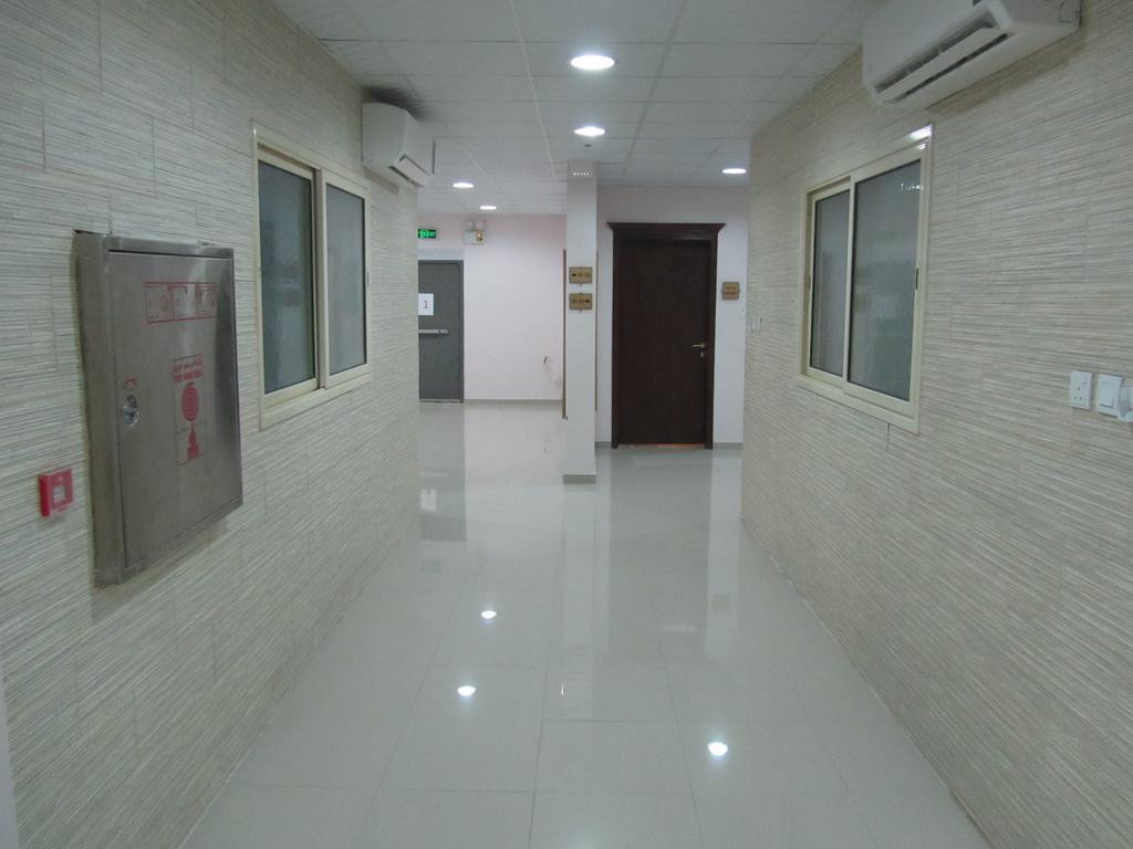 Jw Inn Hotel Nadinah Екстериор снимка